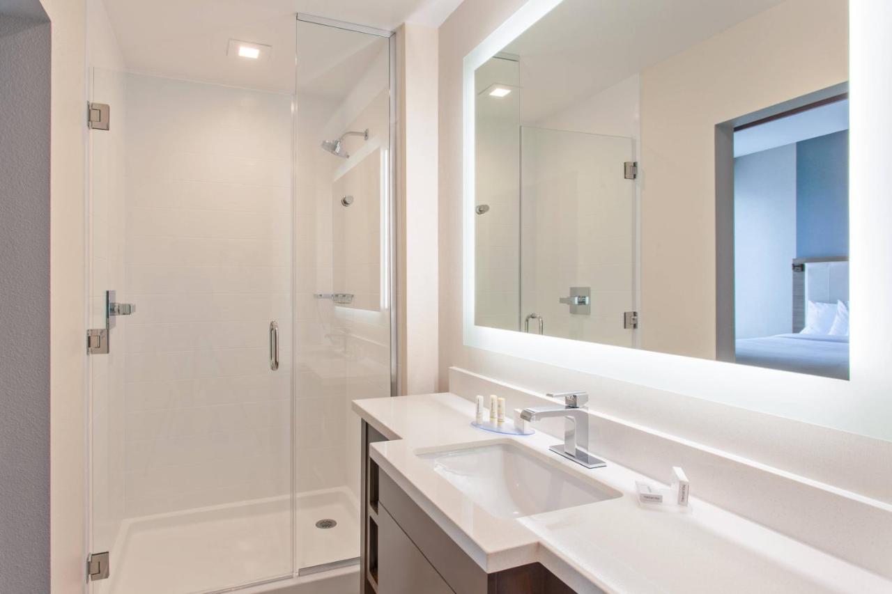 Springhill Suites By Marriott Huntington Beach Orange County מראה חיצוני תמונה