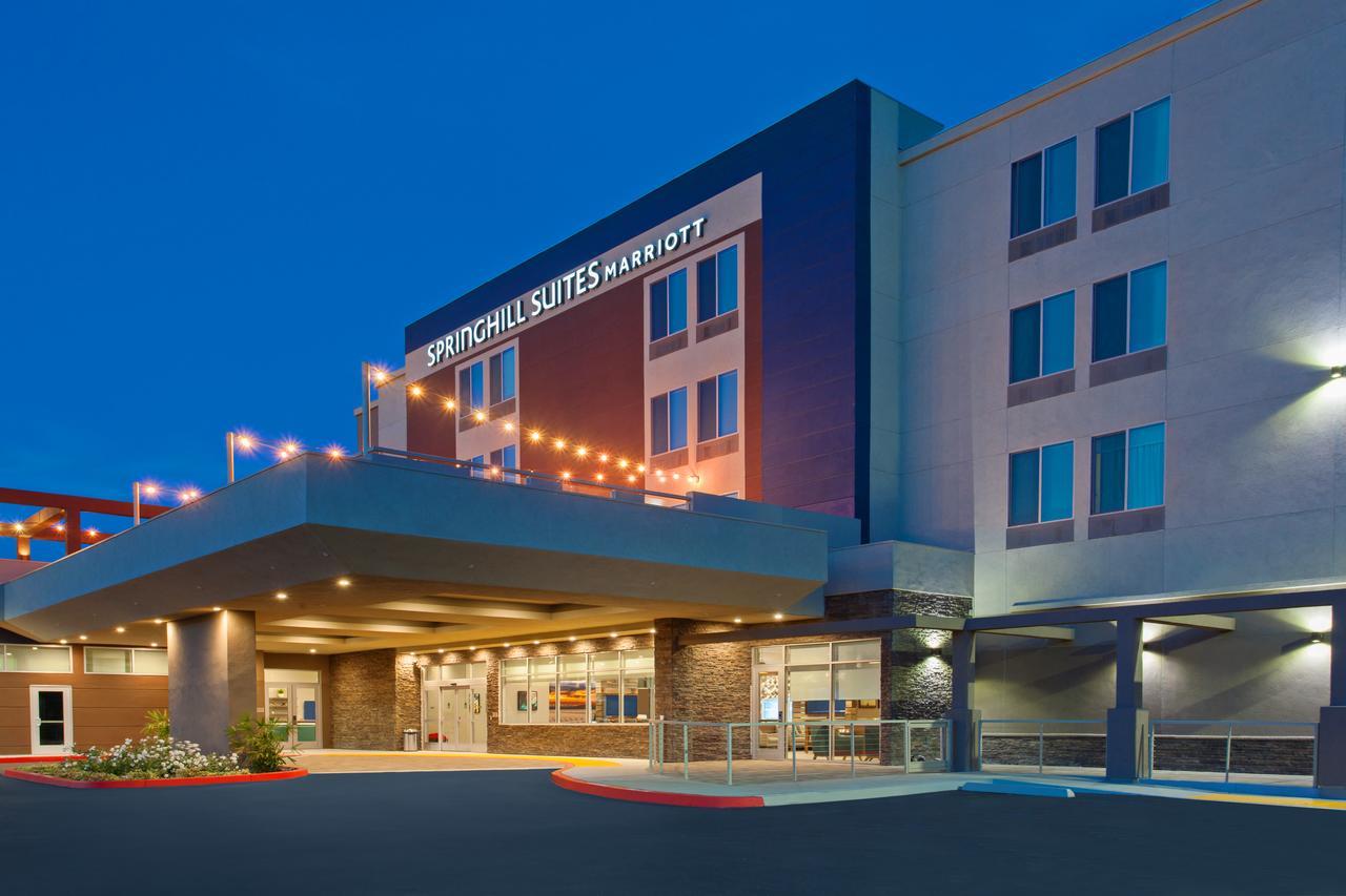 Springhill Suites By Marriott Huntington Beach Orange County מראה חיצוני תמונה